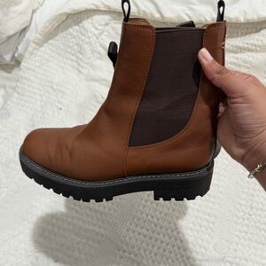 Brown leather Laguna Chelsea Boot Sam Edelman size 8